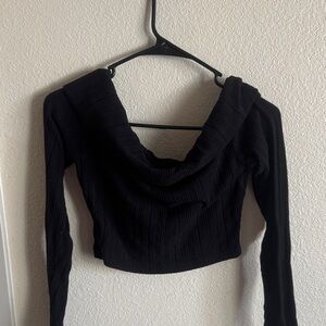 SHEIN Black Ribbed Crop Top
